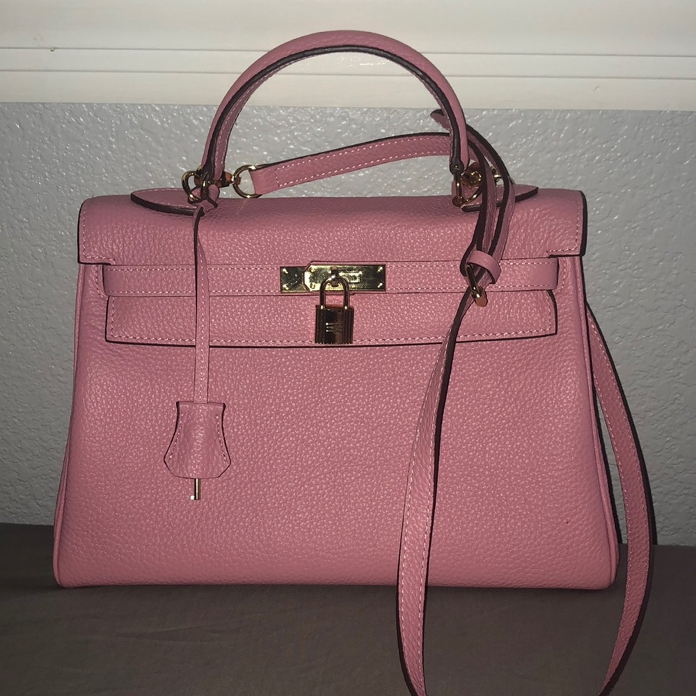 Pink purse handbag with lock